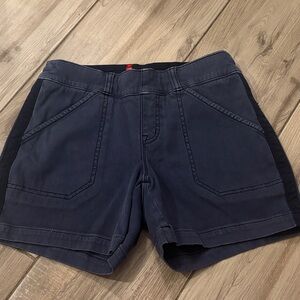 SPANX Women's Navy Cargo Shorts size XS